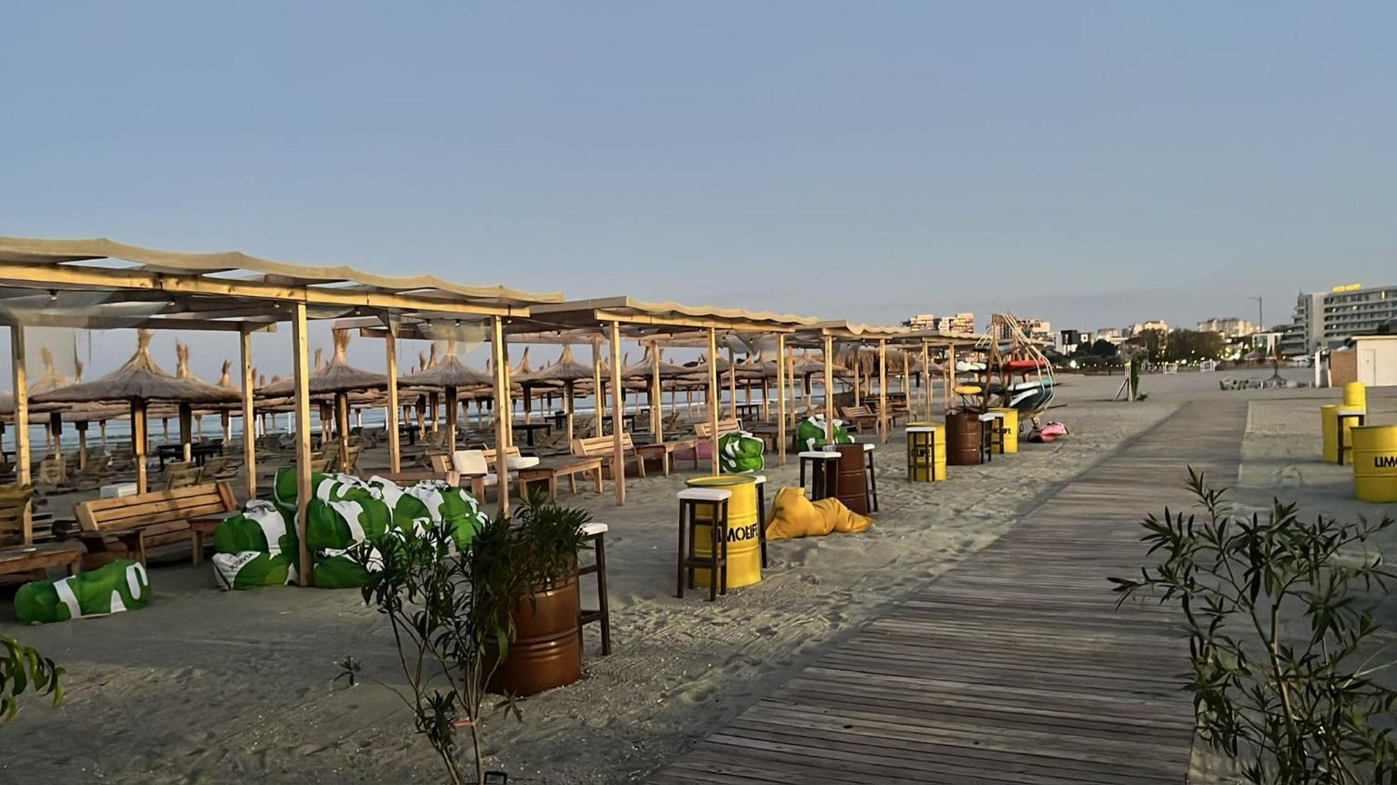Hotel Pescarus Mamaia Kültér fotó